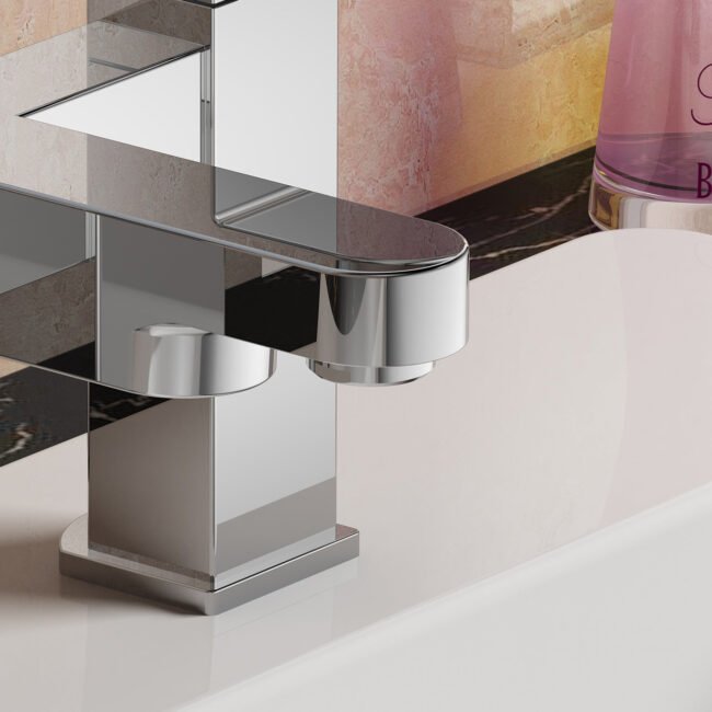 Eclipse Modern Square Bridge Deck Mounted Chrome Bath Filler Mixer Tap - Image 4