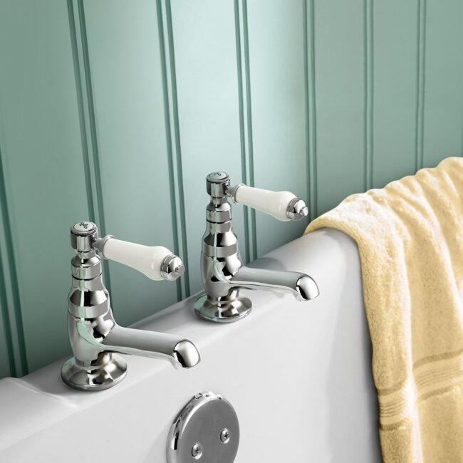 Imperior Traditional Set Of Bathroom Basin Hot & Cold Taps And Bath Filler Taps - Image 2