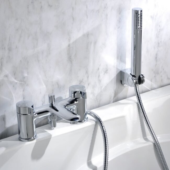 Daina Modern Design Bridge Deck Mounted Bath Shower Mixer Tap With Shower Kit