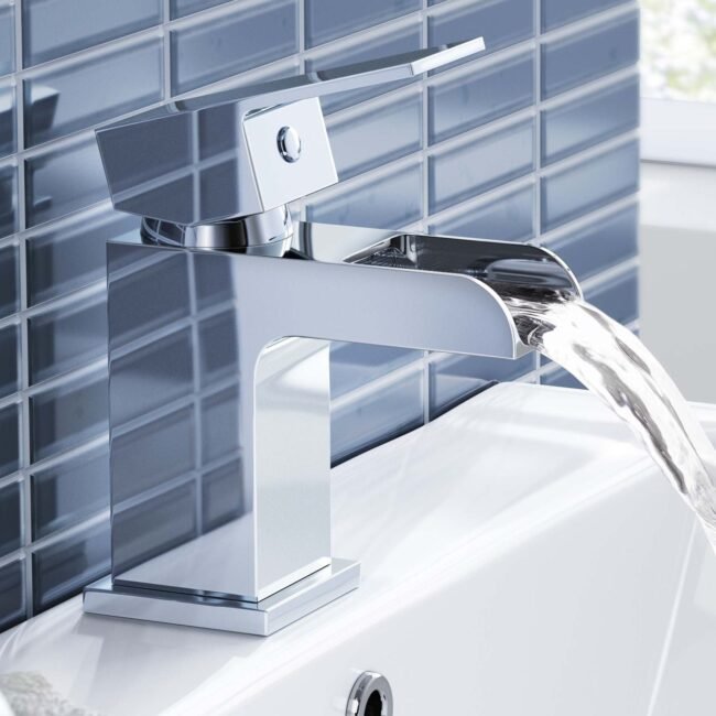 Ozone Waterfall Waterfall Cloakroom Basin Mono Mixer - Image 3