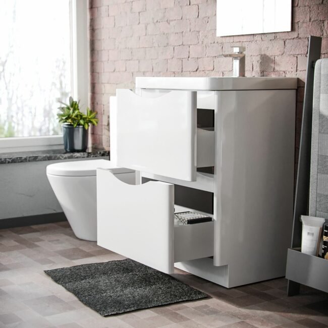 Merton 600mm Vanity Basin Unit & Rimless Close Coupled Toilet White - Image 5